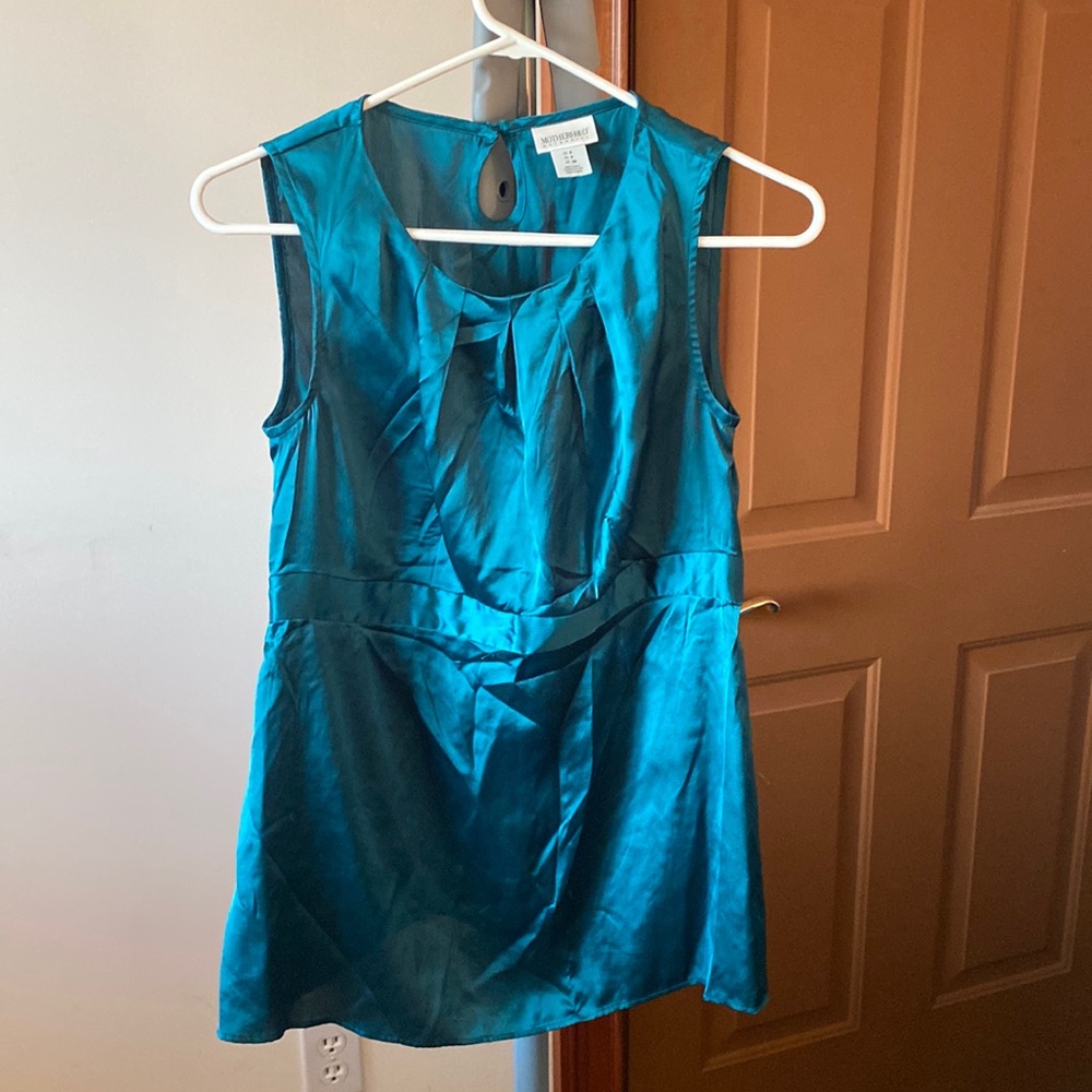 Motherhood, maternity green fancy top size S